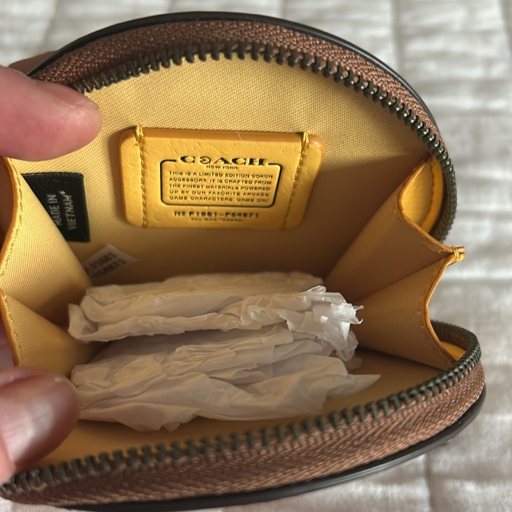 COACH PAC-MAN COIN PURSE - Picture 6 of 11